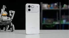 Honor Win RT Review: 10,000mAh + Built-in Fan? This Phone is INSANE! 🤯